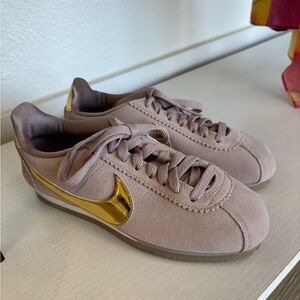 Nike Tan and Gold Sneakers for Stylish Comfort